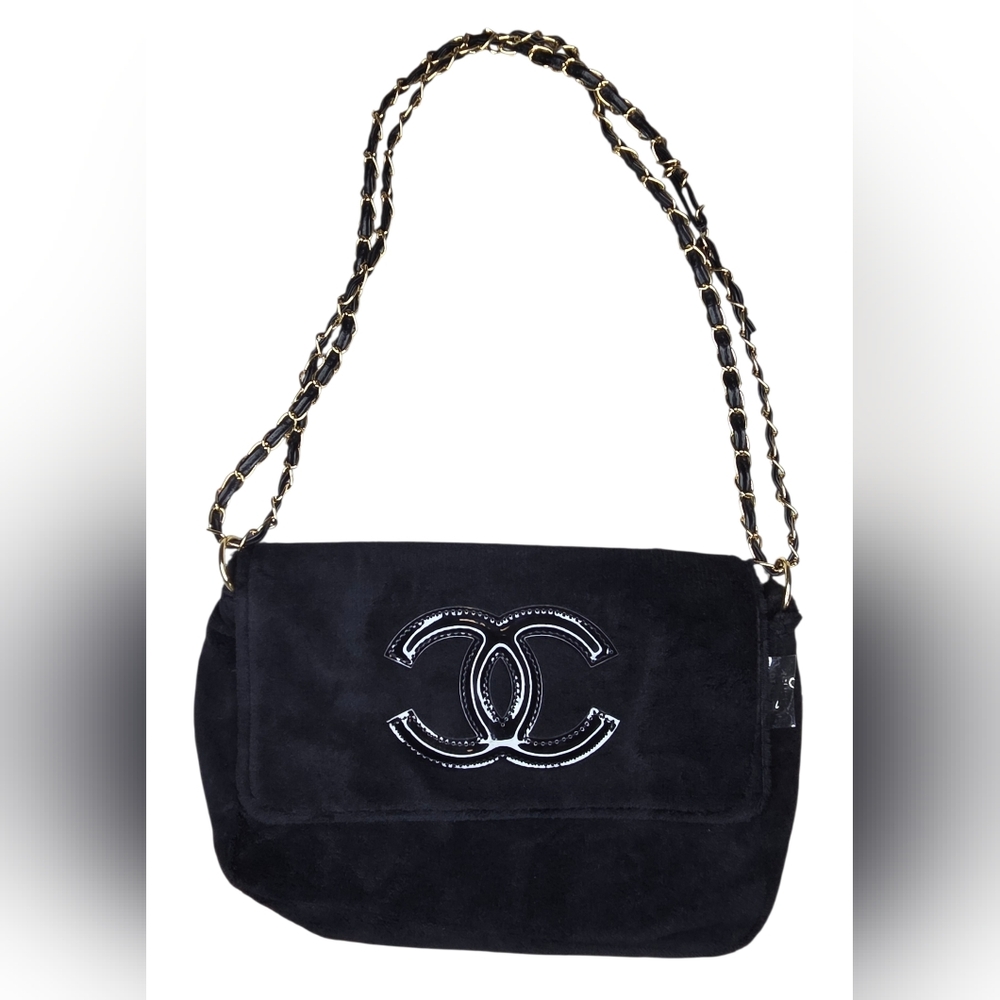 CHANEL Precision Black VIP Pouch with Chain - Picture 2 of 3